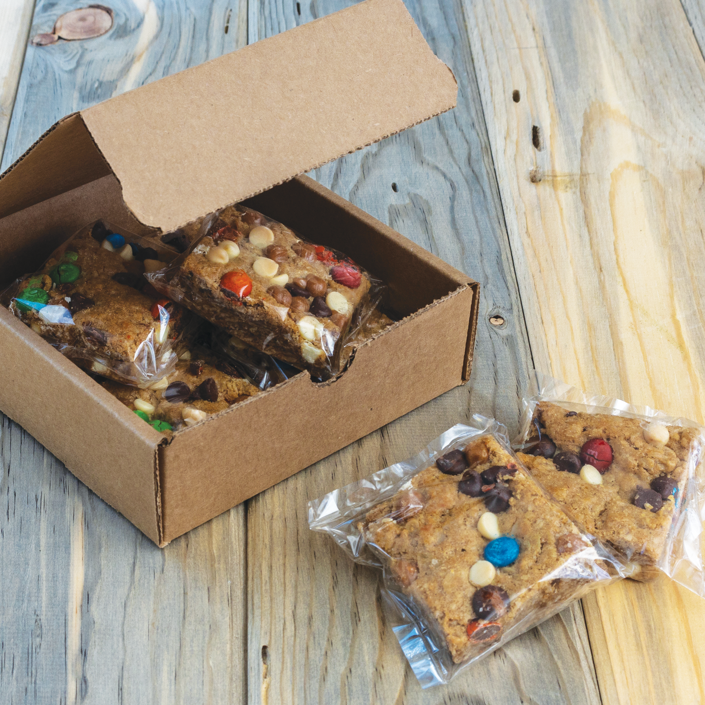 Monster Cookie Bar 8 Pack