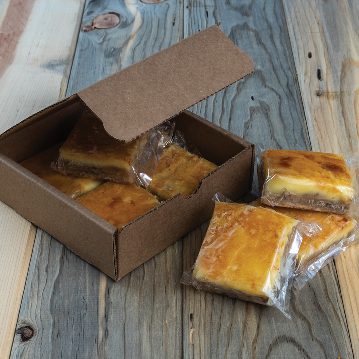 Bakery Boxes – 4 Rivers Smokehouse